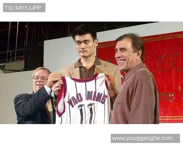 姚明在NBA赛季的辉煌历程与传奇时刻回顾