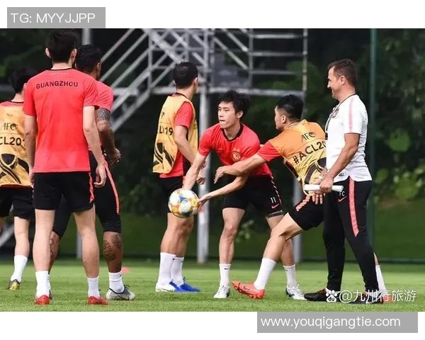 足球巨星飞哥闪耀中国赛场引发球迷热潮与期待